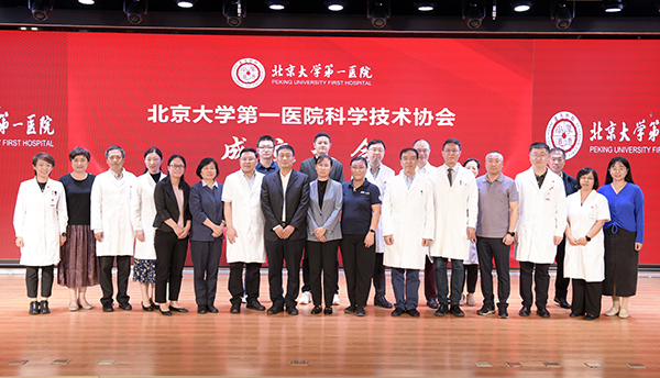 10 合影.jpg