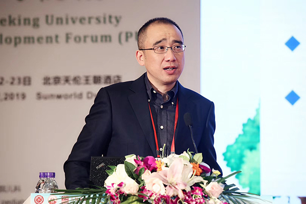2 姜玉武发言照.jpg