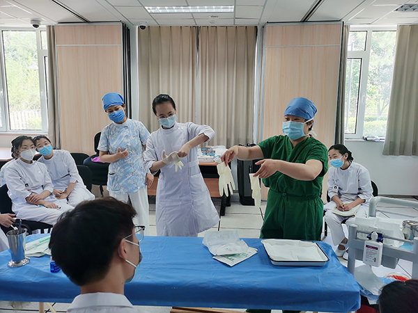 图7 基础操作技能培训.jpg