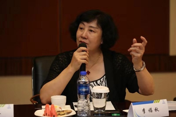 李福秋.jpg
