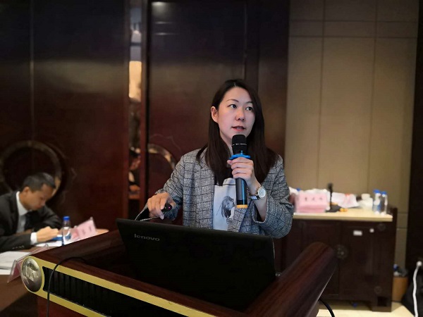 结肠息肉的鉴别和内镜下处理 北京大学第一医院消化内科副主任医师 李懿璇.jpg