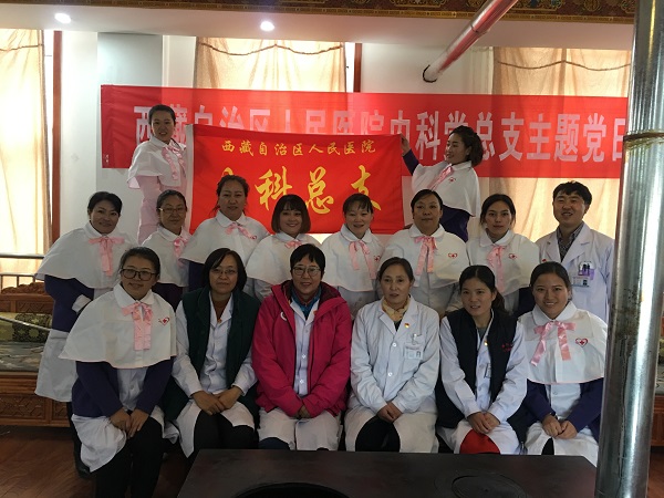 合影.jpg