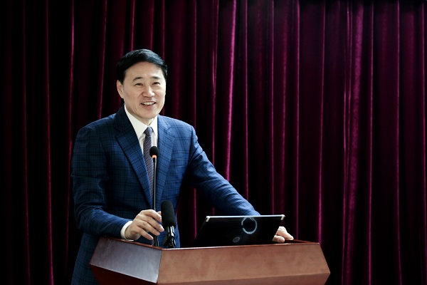 村长.jpg