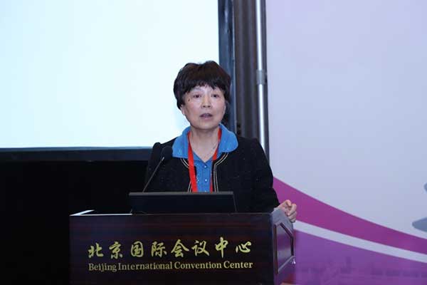 图17-第五届中国女医师协会顾问任在晋教授讲座.jpg