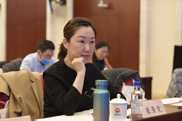 分享参会感受，点赞会议新风10 护理部主任 蒙景雯.jpg