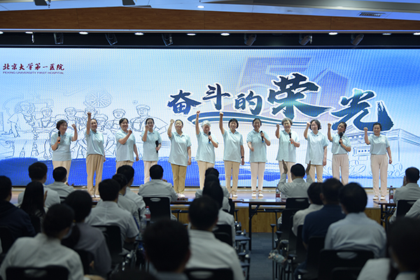 8 合唱《少年》.jpg