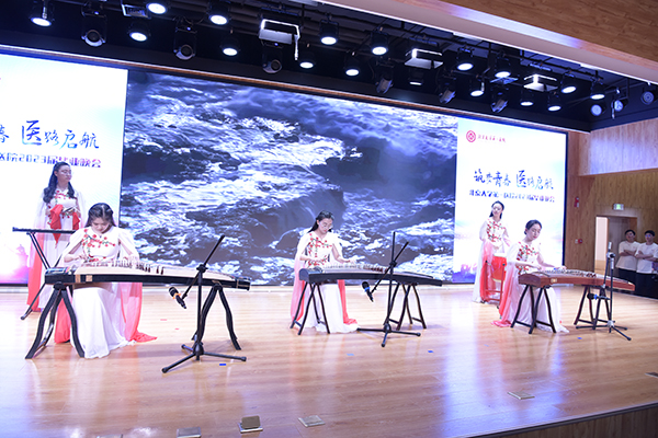 12 战台风.jpg