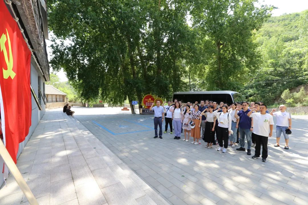 4.jpg 4.jpg