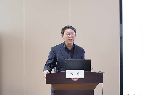 基础医学院万有书记致辞.jpg