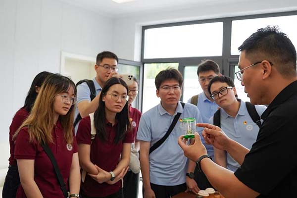 图片52.jpg 图片52.jpg