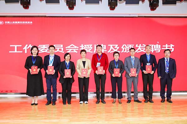 图片39.jpg 图片39.jpg