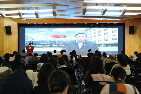 图片28.jpg 图片28.jpg