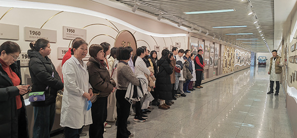 图片24.jpg 图片24.jpg