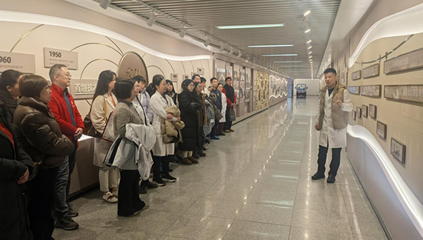 图片21.jpg 图片21.jpg
