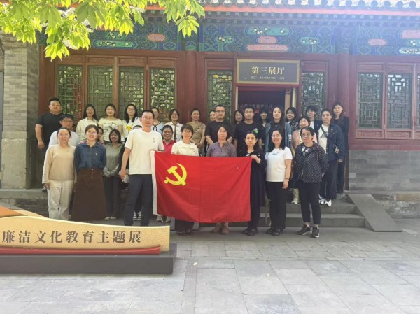 图片11.jpg 图片11.jpg