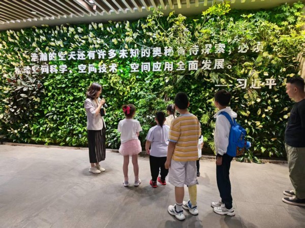 图片23.jpg 图片23.jpg