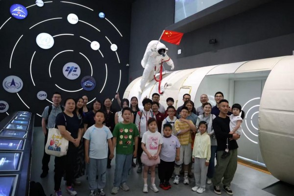 图片25.jpg 图片25.jpg