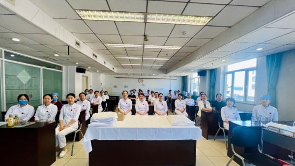 图片30.jpg 图片30.jpg