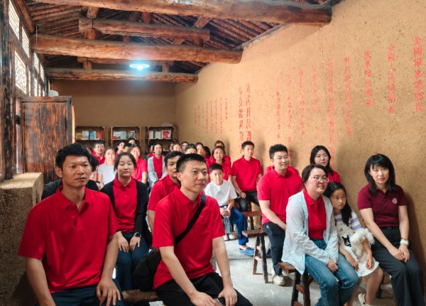 图片4.jpg 图片4.jpg