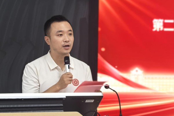 图片 12.jpg 图片 12.jpg