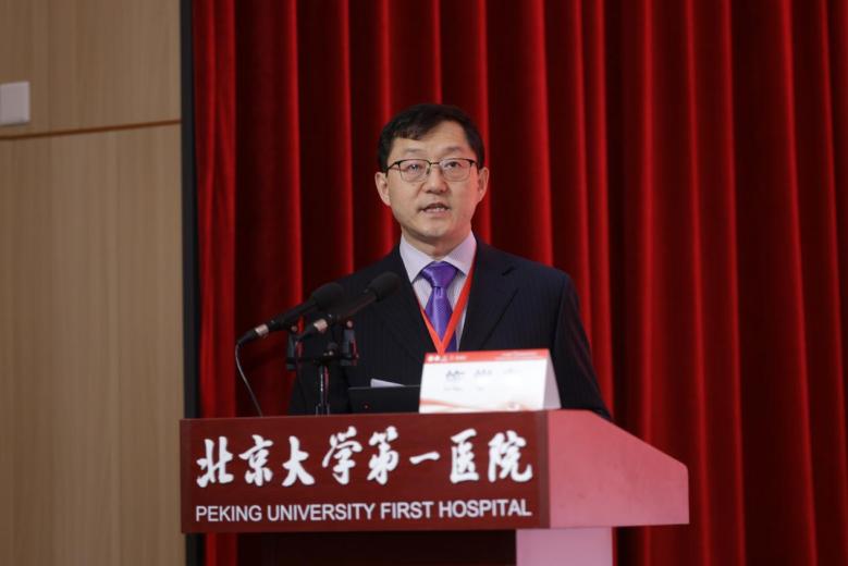 施学东主持